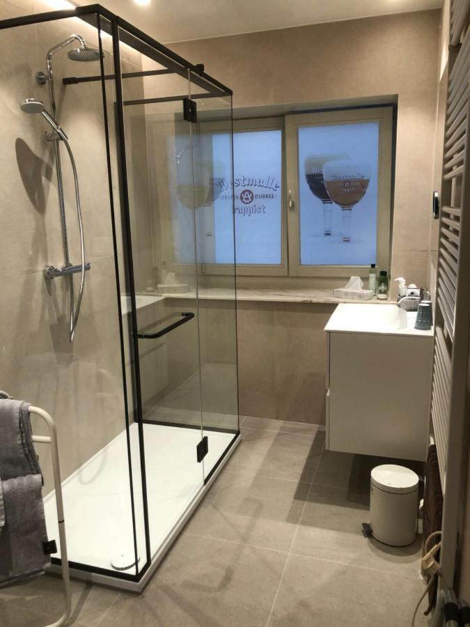 Hotel Duivels Paterke Harelbeeksestraat 29, 8500 Кортрейк Екстер'єр фото