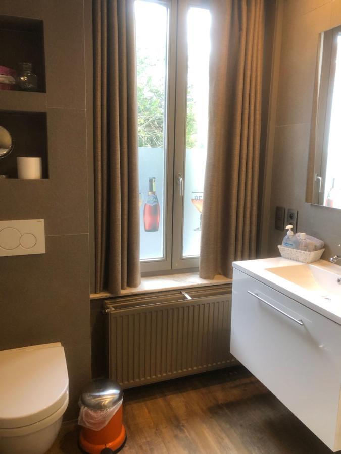 Hotel Duivels Paterke Harelbeeksestraat 29, 8500 Кортрейк Екстер'єр фото