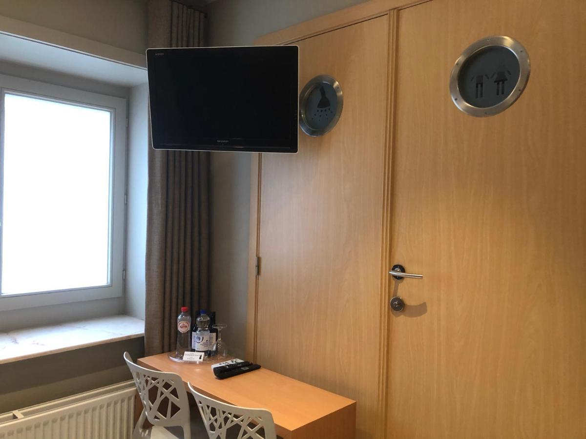 Hotel Duivels Paterke Harelbeeksestraat 29, 8500 Кортрейк Екстер'єр фото