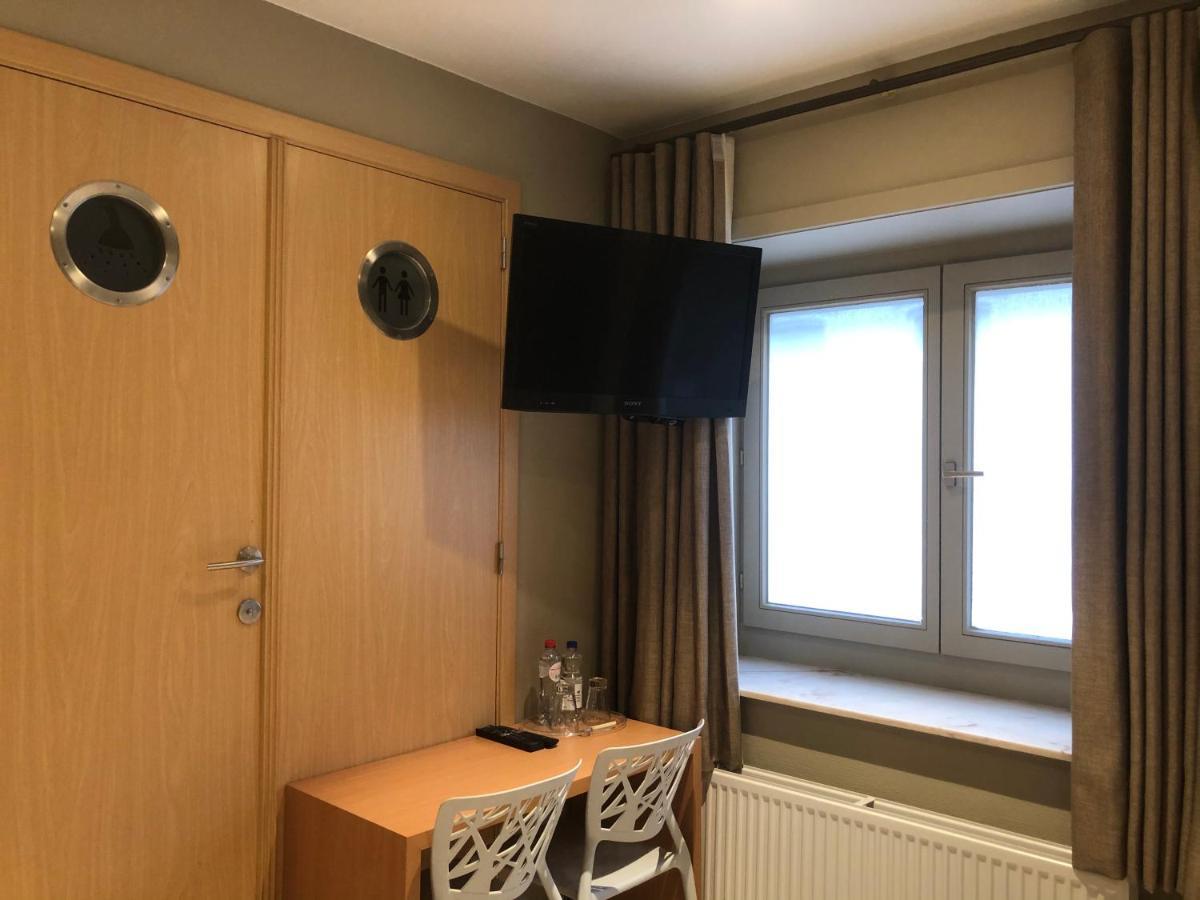 Hotel Duivels Paterke Harelbeeksestraat 29, 8500 Кортрейк Екстер'єр фото